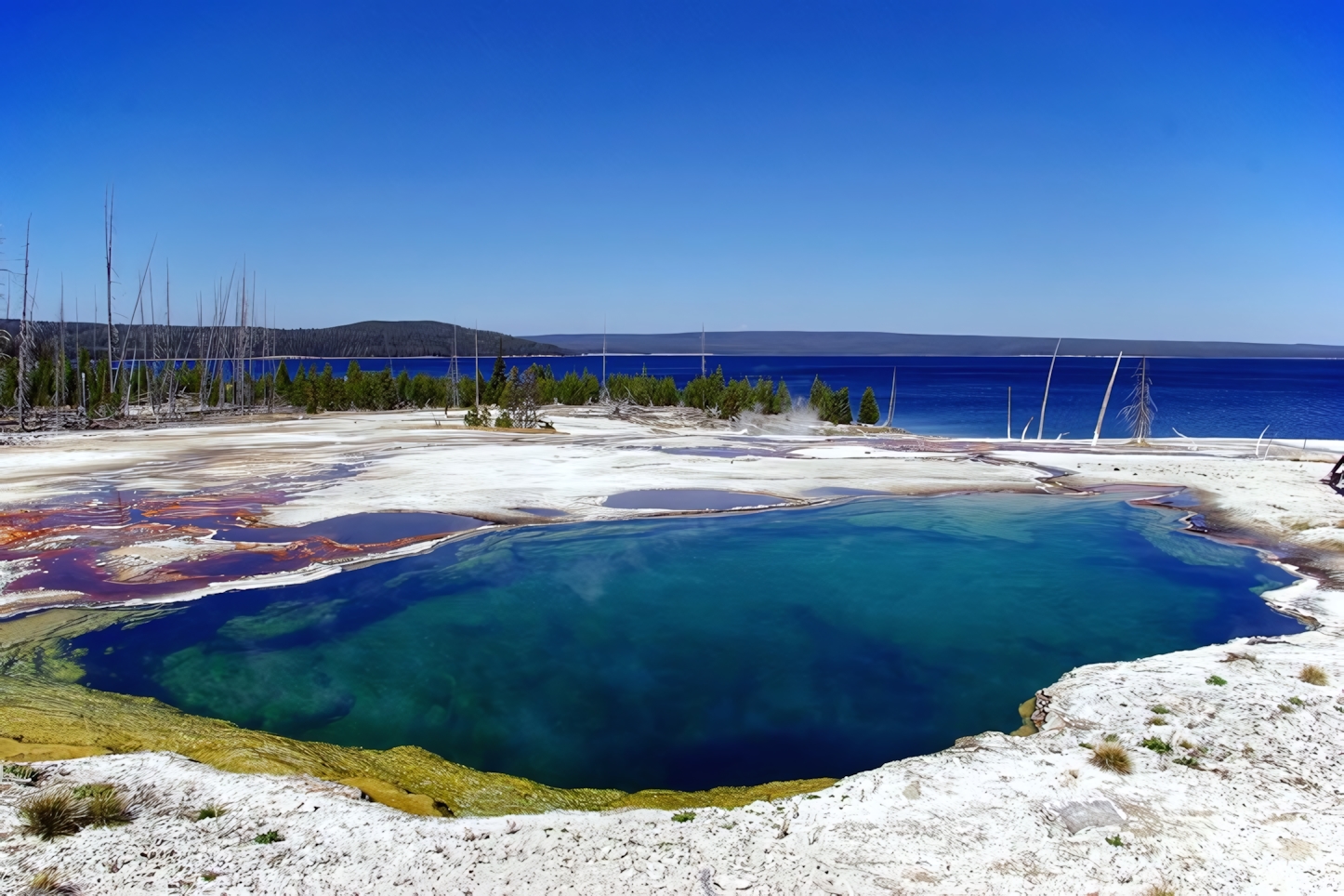 Abyss pool, Yellowstone National Park