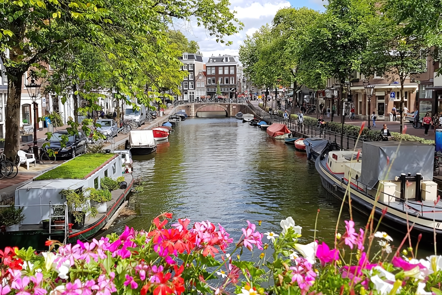 Amsterdam in a Day: Must-See Attractions and Experiences in the Dutch Capital