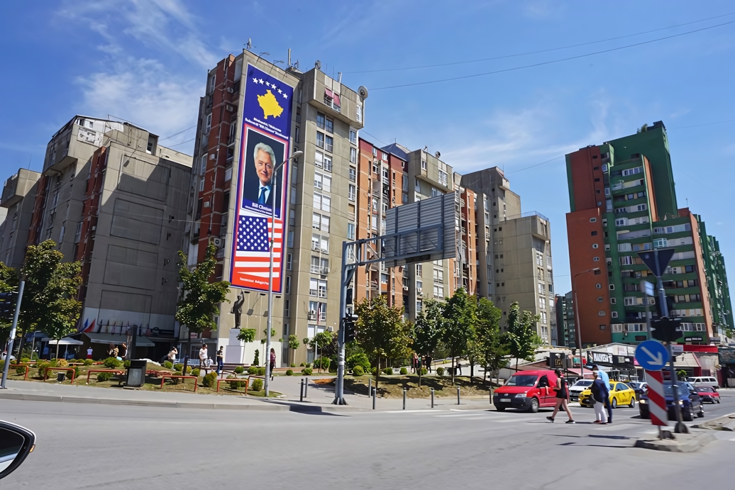 Bill Clinton Boulevard, Pristina