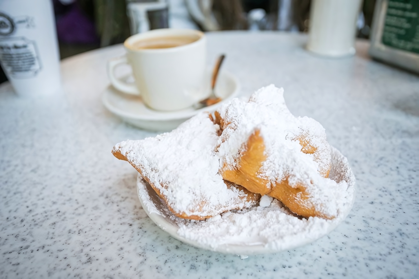 Cafe Du Monde Beignets, New Orleans