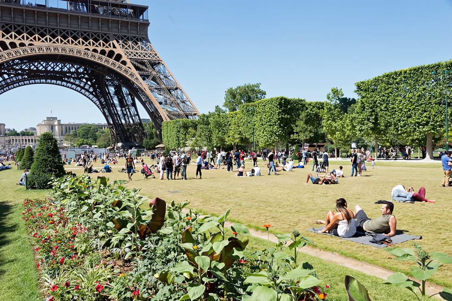 Champ de Mars, Paris