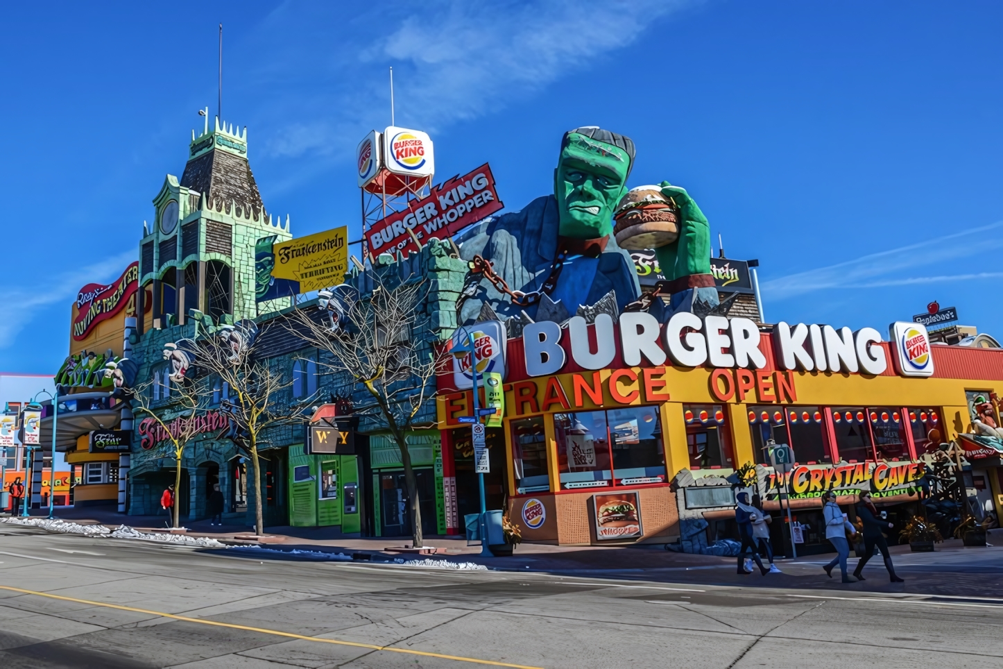 Clifton Hill, Niagara Falls