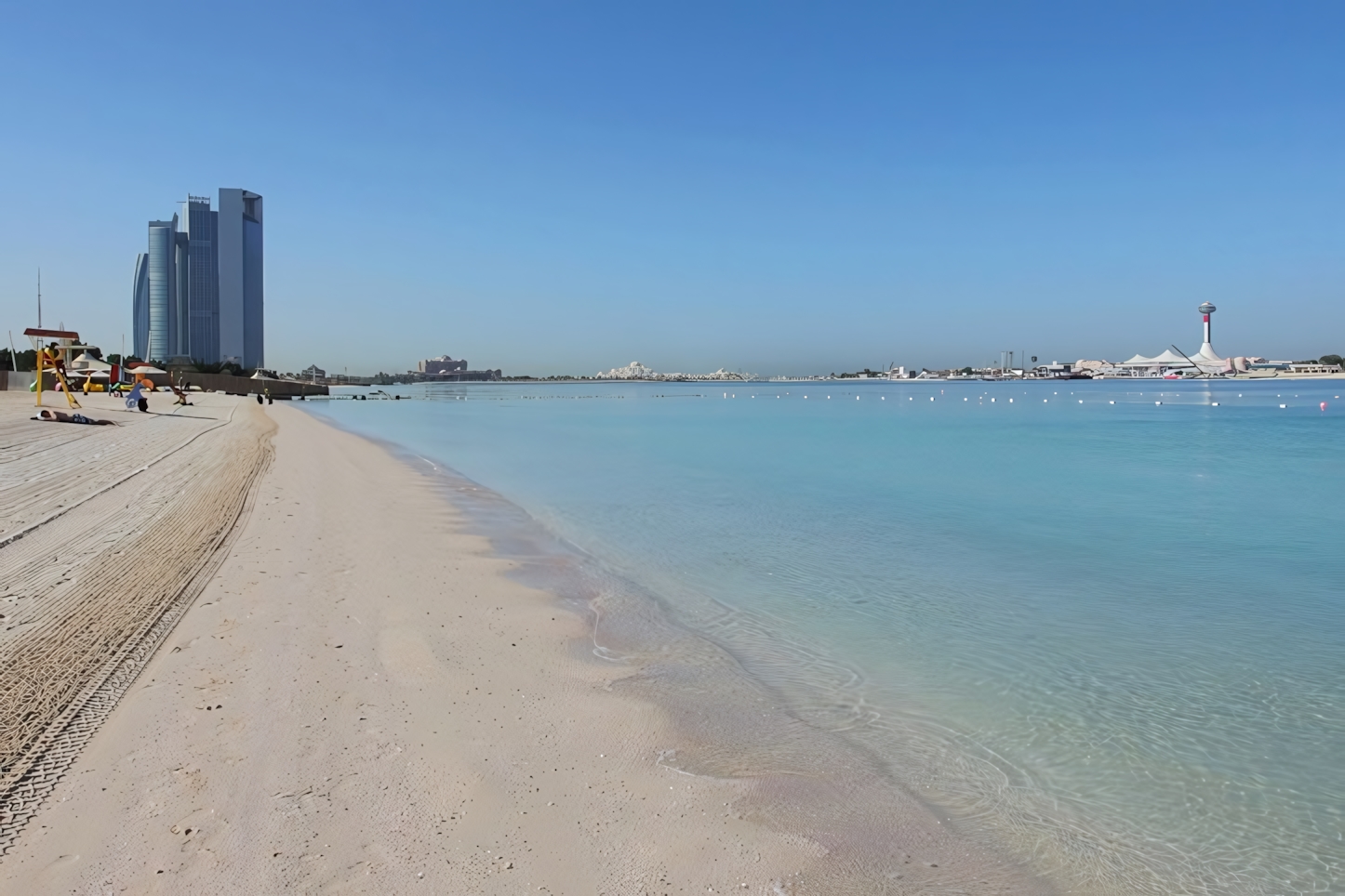 Corniche Beach, Abu Dhabi