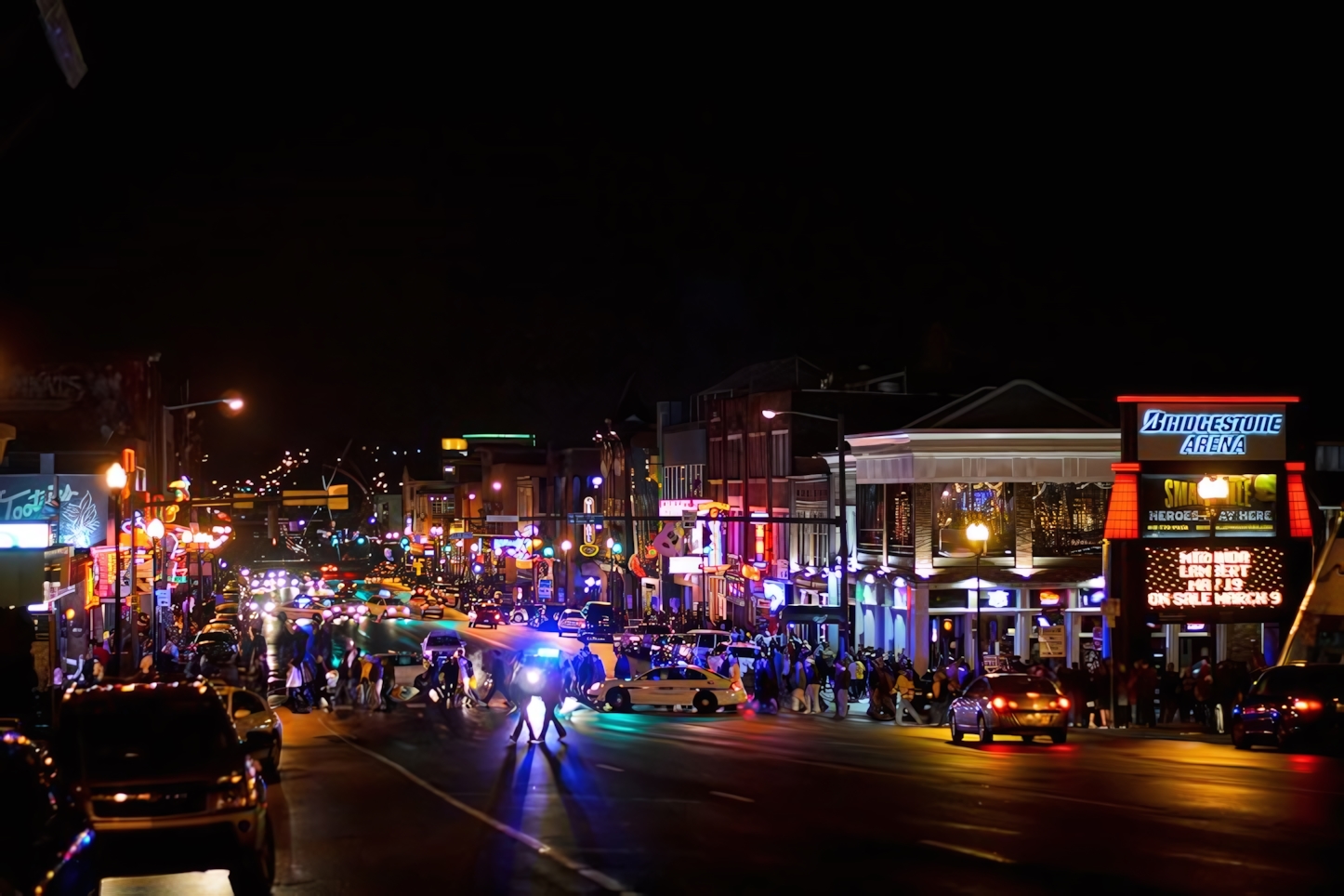 Downtown Nashville at nightDowntown Nashville at night