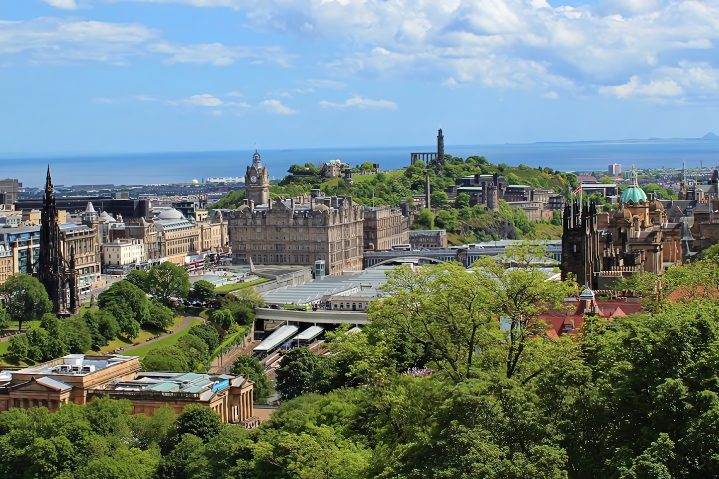 Edinburgh in a Day: Must-See Attractions and Experiences in Scotland's Capital