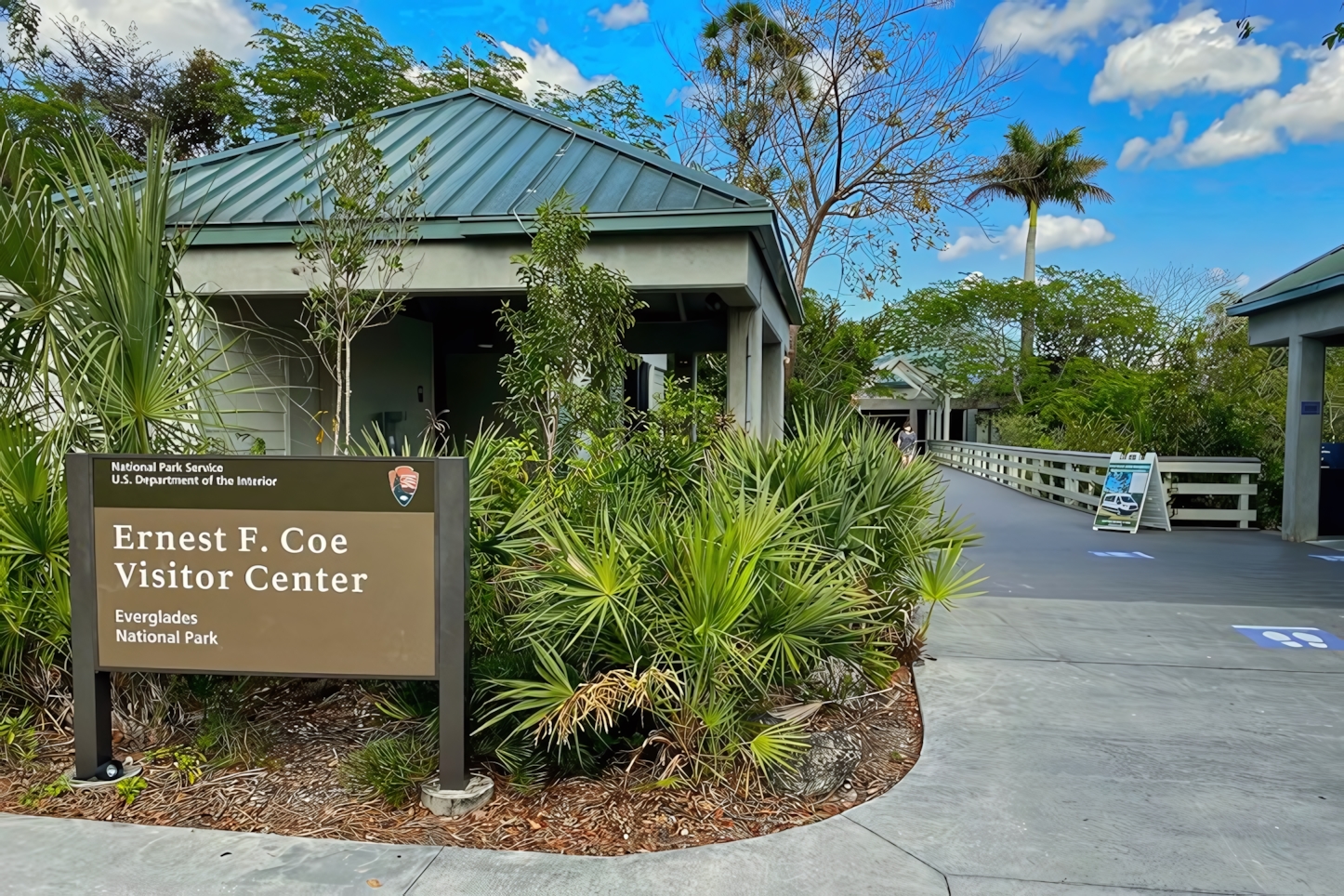 Ernest F. Coe Visitor Center, Everglades