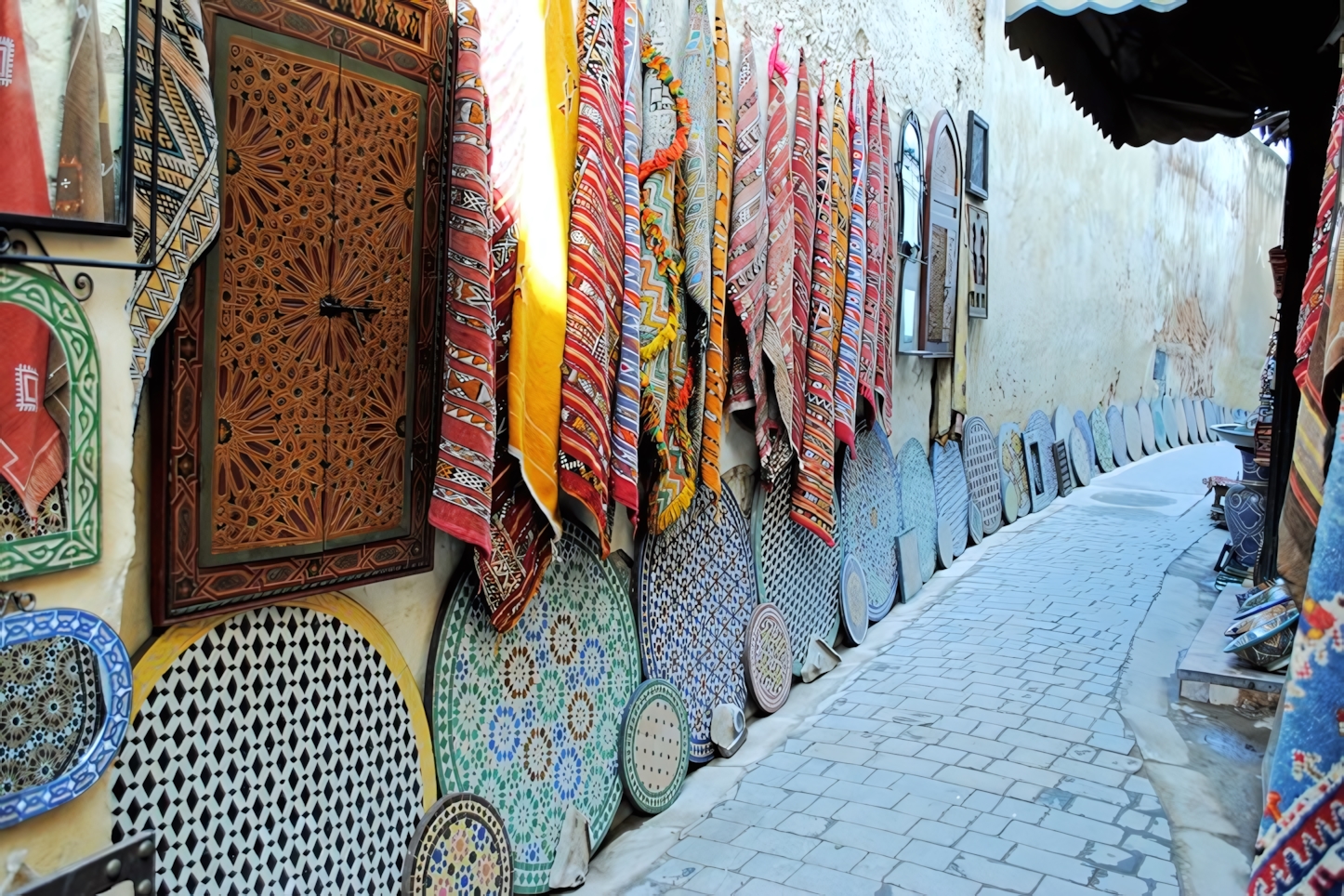 Exploring Fes in 24 Hours: Must-See Attractions and Experiences in Morocco's Cultural Gem