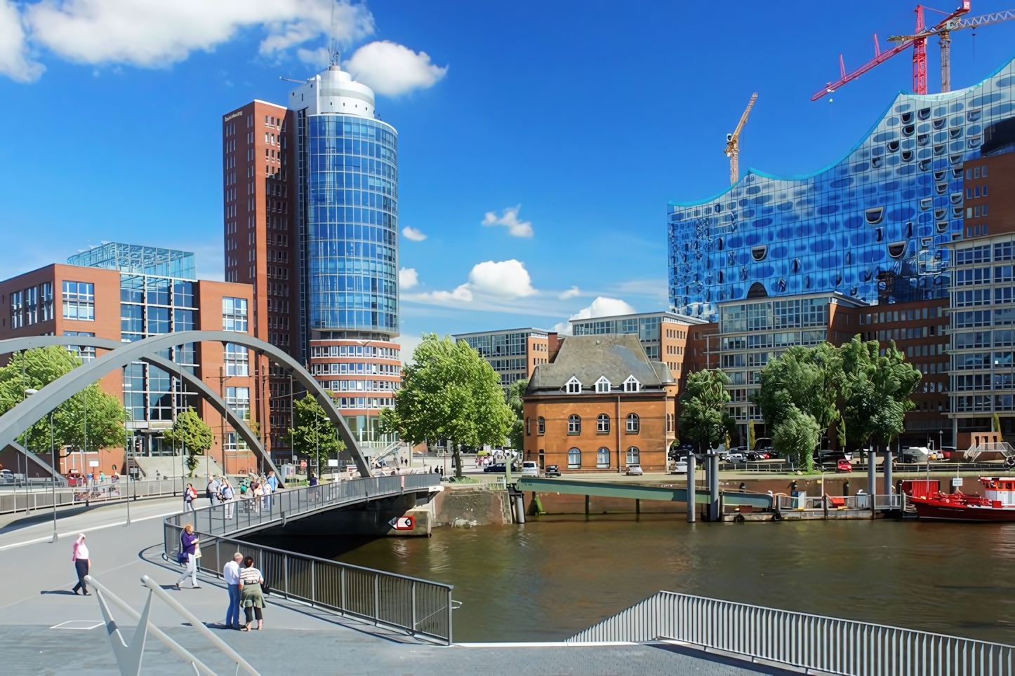 Hamburg in a Day: Must-See Attractions and Experiences in Germany's Vibrant Port City