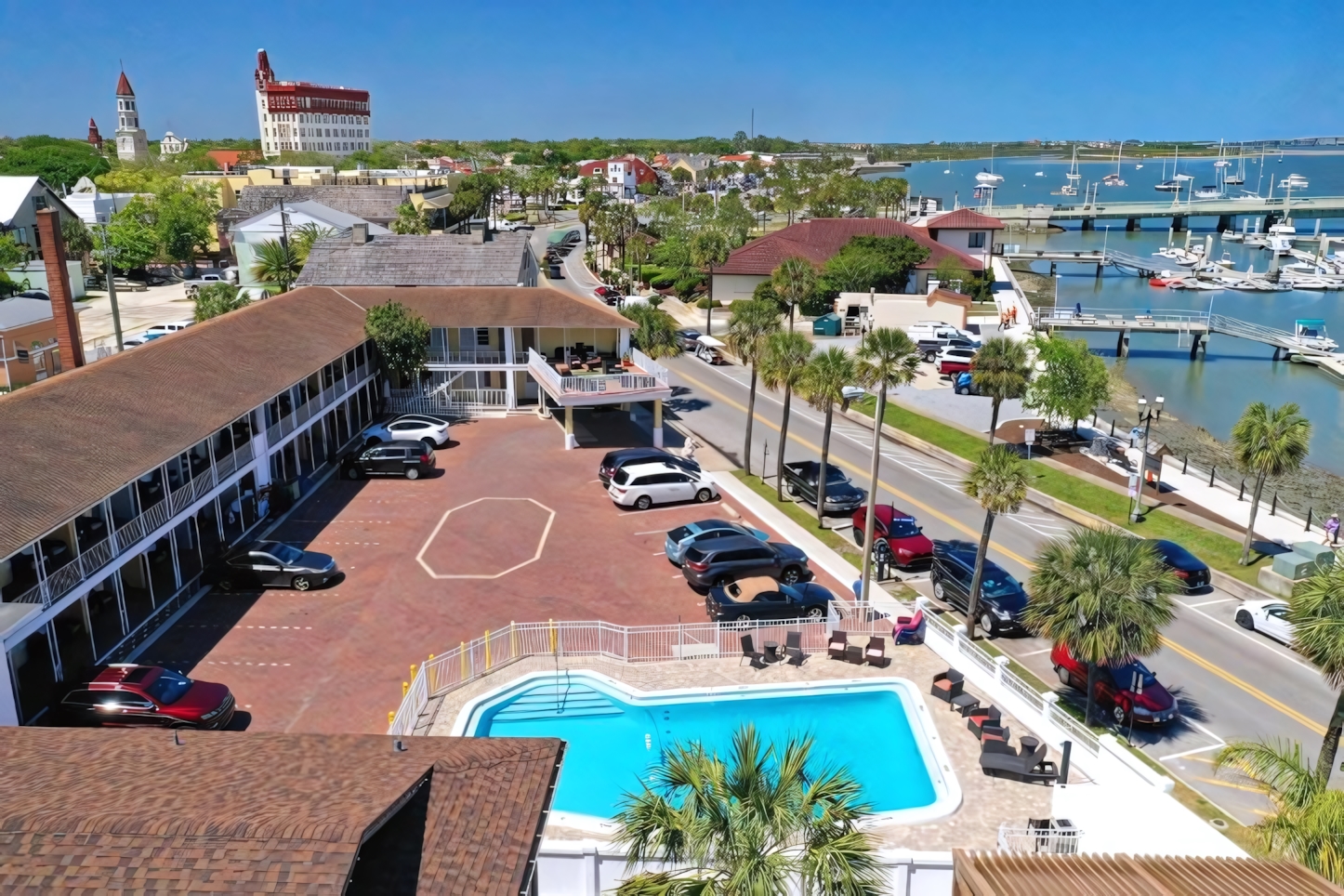 Historic Waterfront Marion Motor Lodge