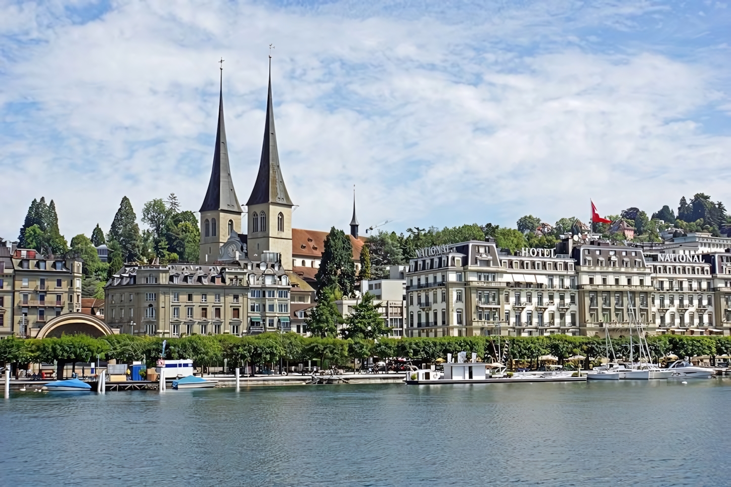 Hofkirche St. Leodegar