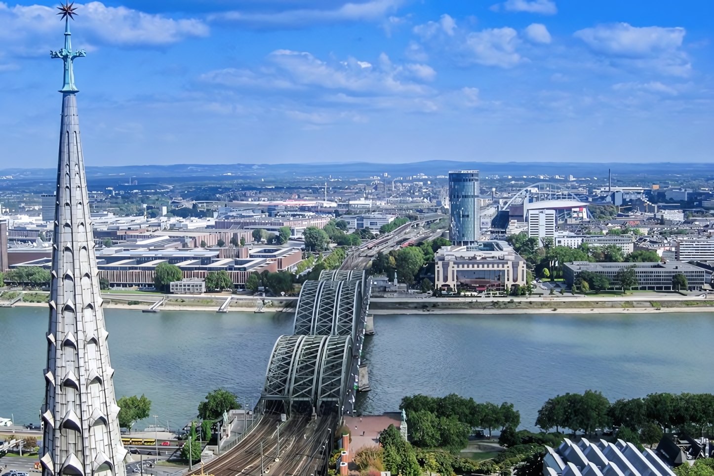 Hohenzollern Bridge, Cologne