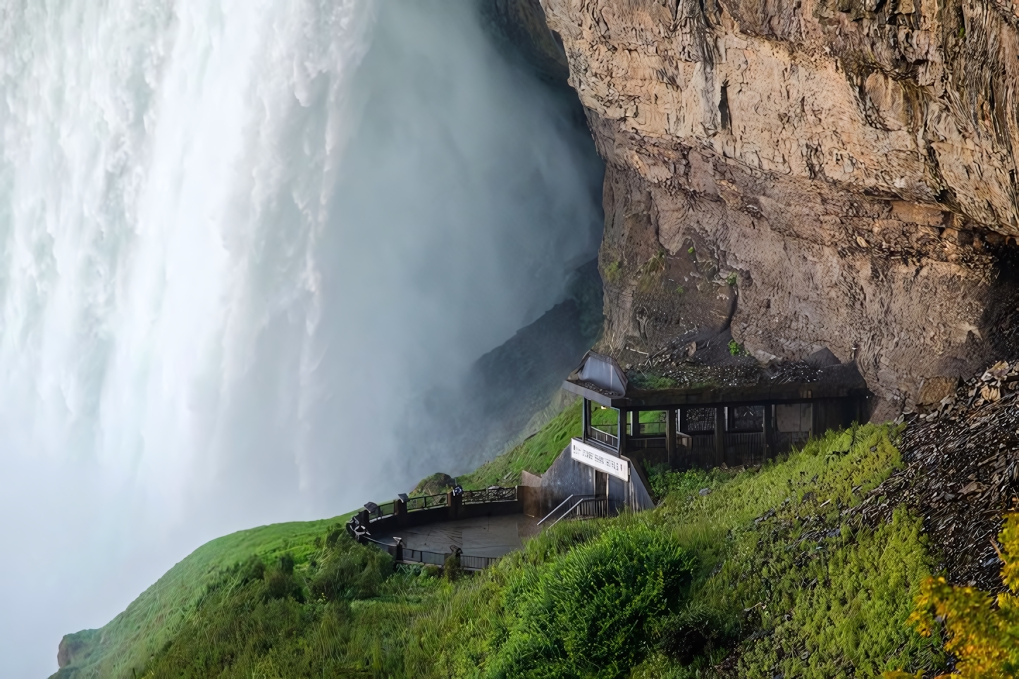 Journey Behind The Falls, Niagara