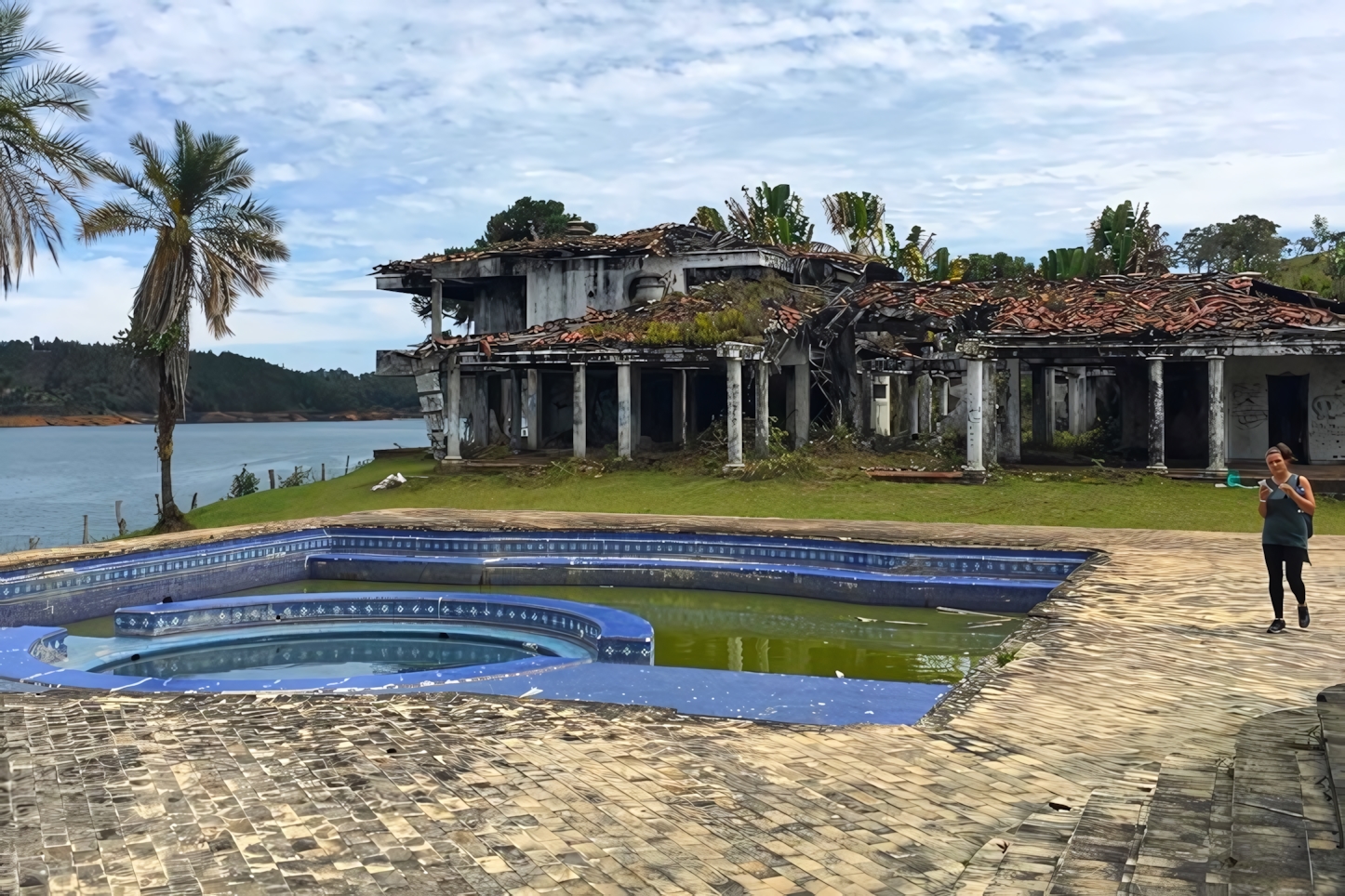 La Manuela, Guatape