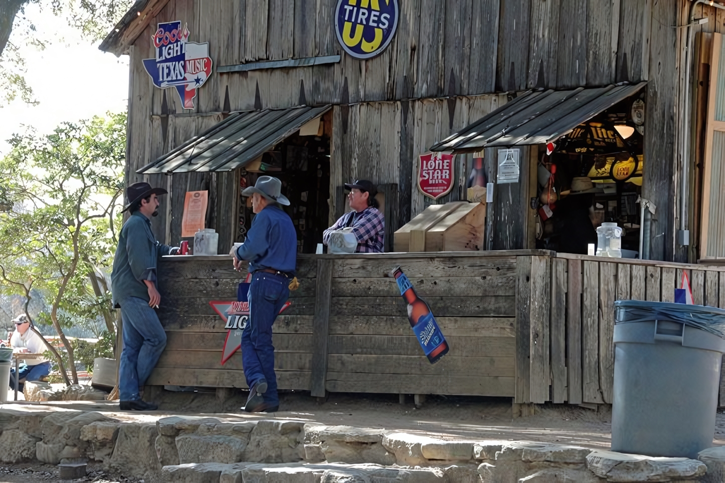 Luckenbach