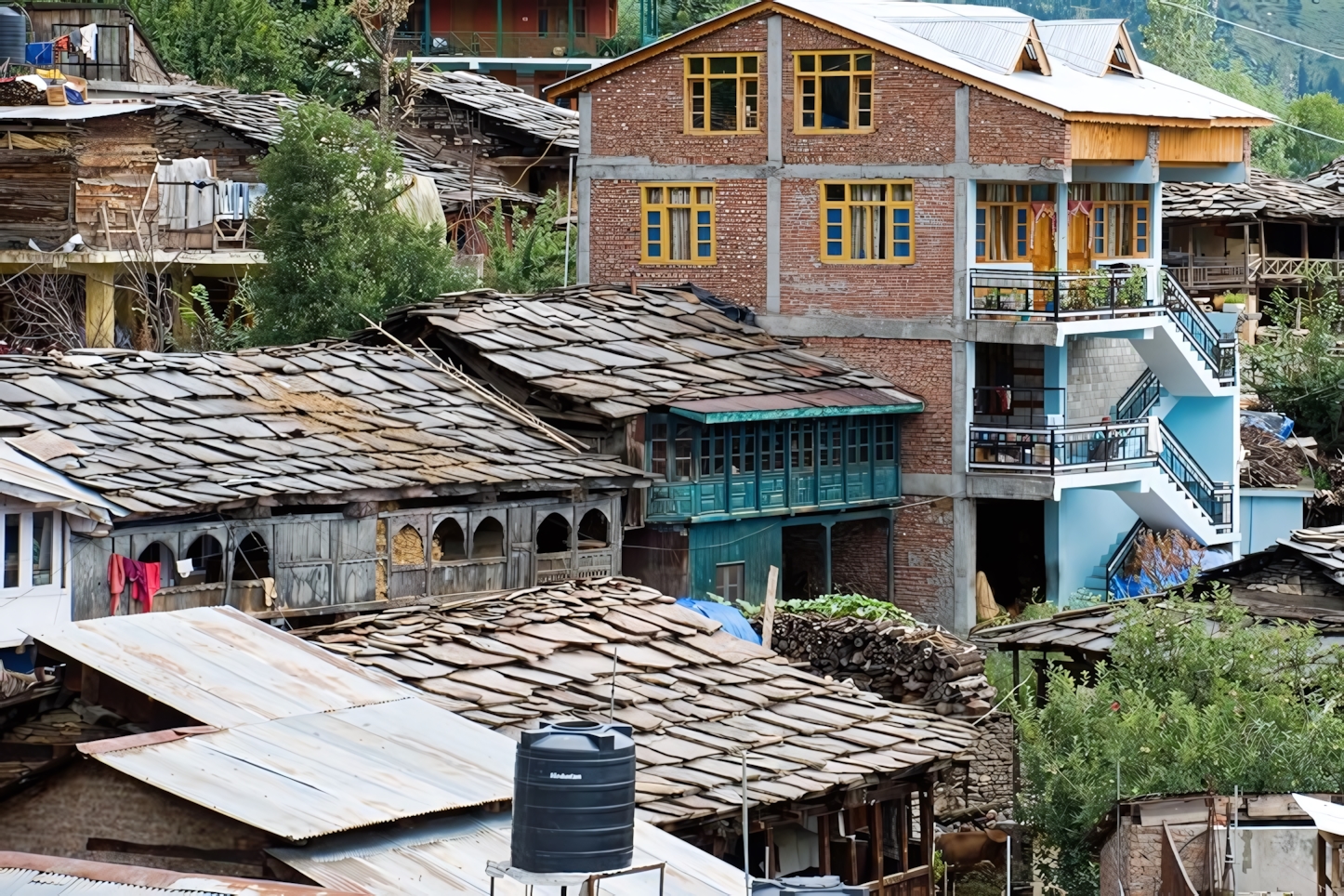 Manali Rooftops