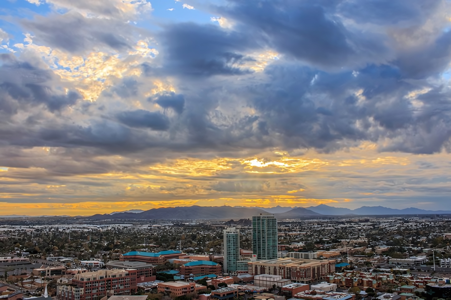 Phoenix Skyline