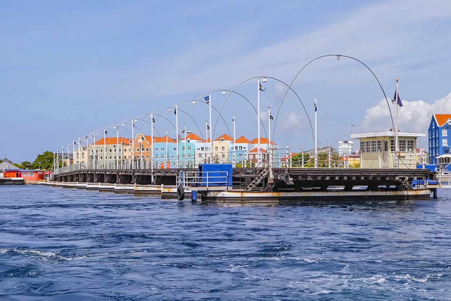 Queen Emma bridge, Willemstad