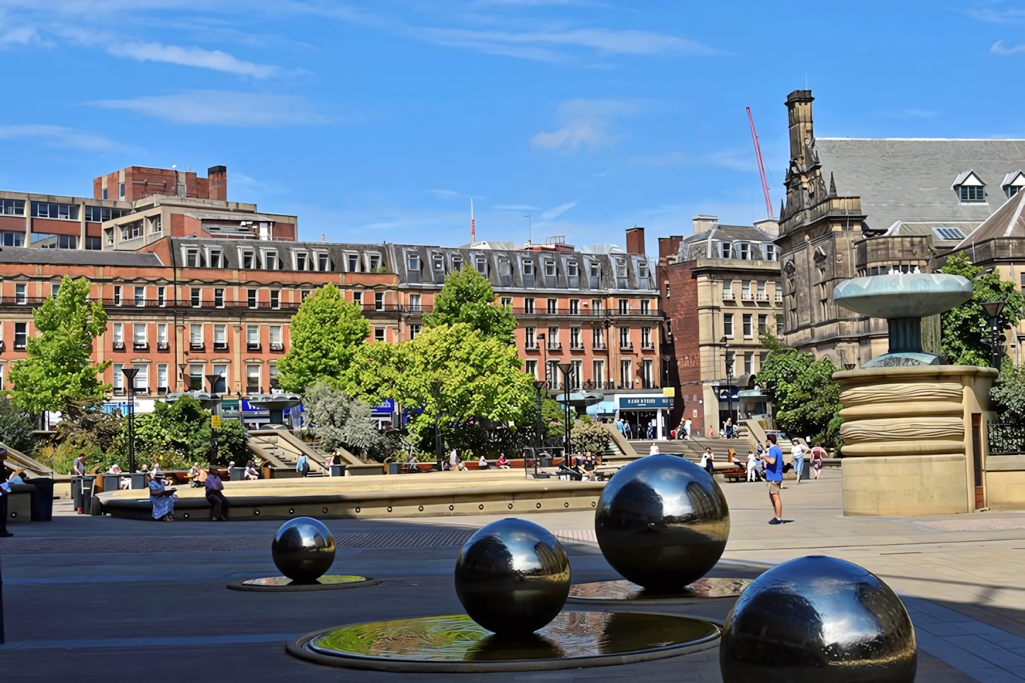 Sheffield in a Day: Top Attractions and Must-See Sights in this Historic UK City