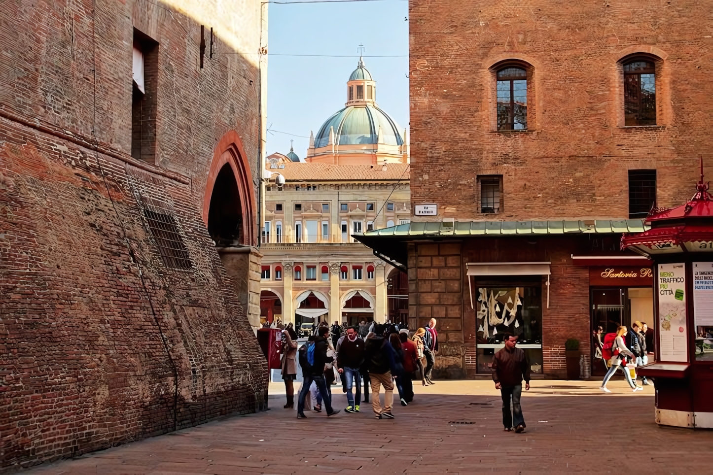 Bologna in a Day: Essential Sights and Experiences in Italy's Food Capital