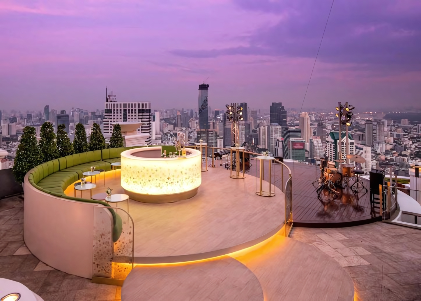 Tower Club At lebua