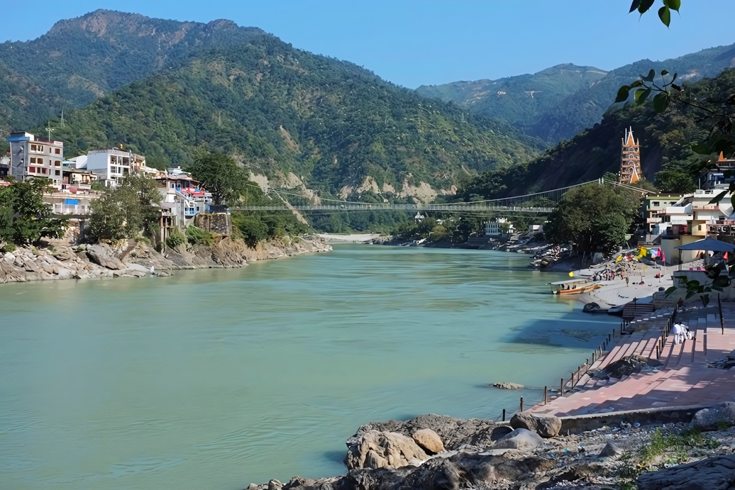 Rishikesh in a Day: Essential Experiences and Must-See Attractions in India's Yoga Capital