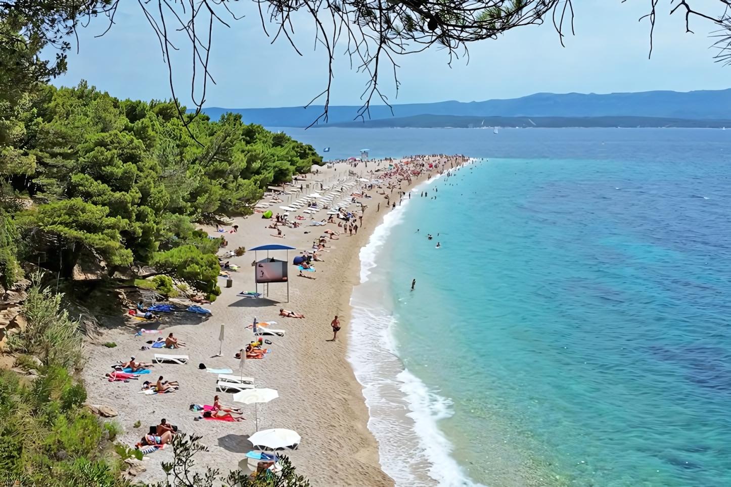 Zlatni Rat Beach